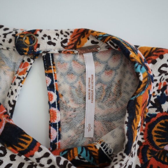 Free People Hear Me Roar Keyhole Top | S - Picture 3 of 7